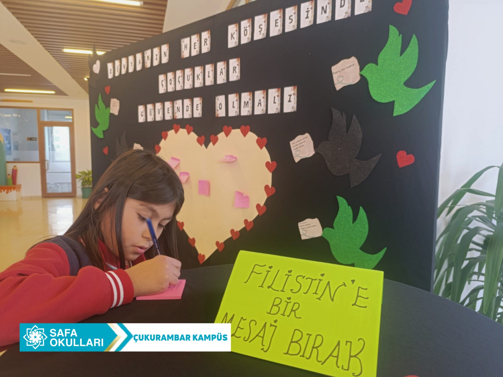 FİLİSTİN'E BİR MESAJ BIRAK