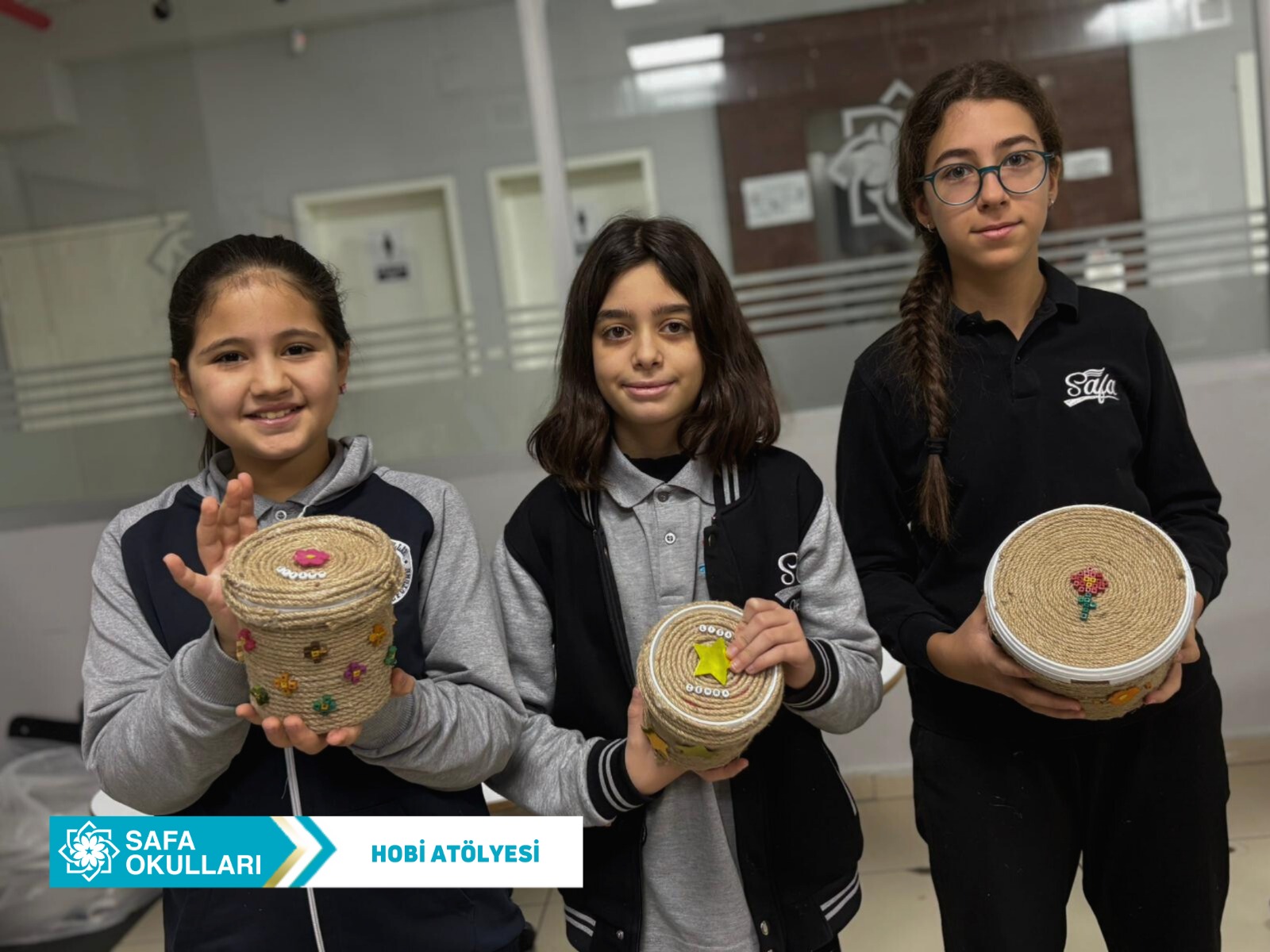 WhatsApp Image 2025-12-19 at 13.34.34 (4)