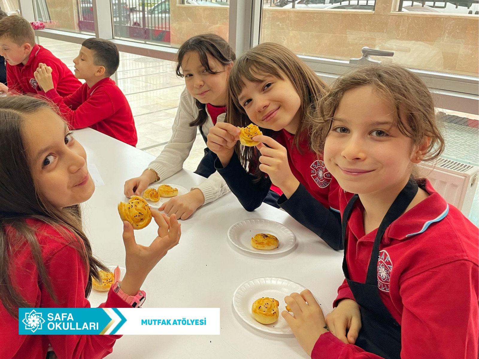 WhatsApp Image 2025-12-29 at 15.16.22 (4)